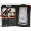 Image 2 : NEW MAX SAFETY SECURITY LIGHT - SIMPLY PLUG IT IN!