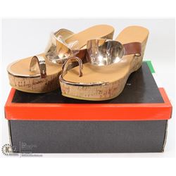 PAIR OF HEELED LADIES SANDLES SIZE 8