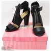 Image 1 : PAIR OF BLACK OPEN TOE HIGH HEEL SHOES SIZE 8