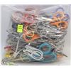 Image 1 : LARGE BAG OF SCISSORS