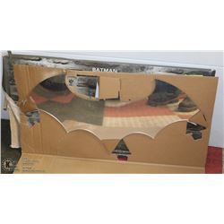 BATMAN LOGO IN BOX