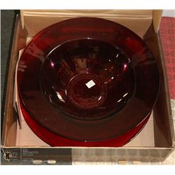 LARGE GLASS BOWL AND PLATTER SET IN BOX