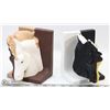 Image 1 : SET OF 2 PORCELAIN HORSE BOOK ENDS