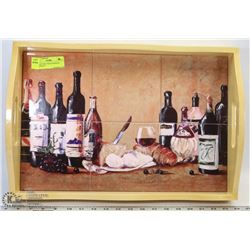 SERVING TRAY WITH HANDLES. HOUSEHOLD