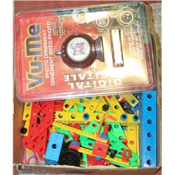 KIDS TOYS AND PHOTO ORNAMENT FRAME