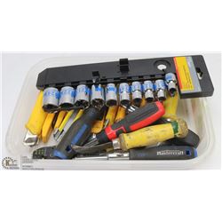 FLAT OF KNIVES, NEW SOCKETS, MULTIBIT SCREWDRIVERS