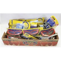 FLAT OF SAFETY GOGGLES