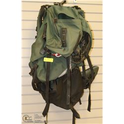 EXTRA LARGE CAMP TRAILS HIKING BACKPACK