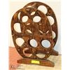 Image 1 : DARK WOODEN WINE RACK