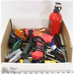 BOX OF MULTI TOOLS, SCREWDRIVERS & ETC.