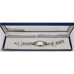 LADIES SWISS TISSOT WATCH MOTHER OF PEARL FACE