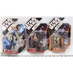 LOT OF 3 NEW AND SEALED STARWARS