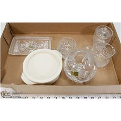 FLAT OF ASSORTED CRYSTAL ITEMS