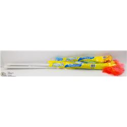 LOT OF 4 EXTENDABLE STATIC DUSTERS