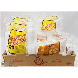 FLAT OF DISPOSABLE CUPS