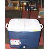 Image 1 : RUBBERMAID LARGE WHEELED COOLER