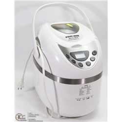 BLACK AND DECKER BREAD MAKER, NEEDS CLEANING