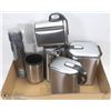 Image 1 : BOX W/STAINLESS STEEL ITEMS INCL. SIMPLE