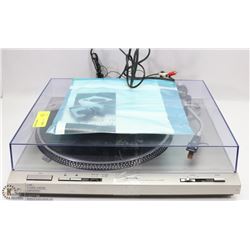 TECHNIQUES SL-D202 DIRECT DRIVE TURN TABLE