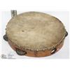 Image 1 : VINTAGE 10" TAMBOURINE