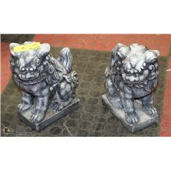 PAIR OF CHINESE LION GARDEN ORNAMENTS