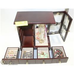 JEWELLERY BOX WITH CONTENTS