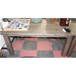 KITCHEN TABLE ON CHOICE