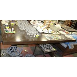 KITCHEN TABLE ON CHOICE 42X72X30"H