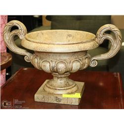 LARGE 2 HANDLE SHOWHOME FRUIT BOWL