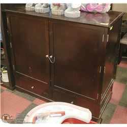 2 DOOR 2 DRAWER ENTERTAINMENT STAND 50X22X46