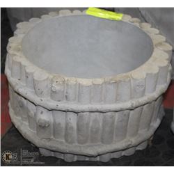 CONCRETE TWIG PLANTER 11" WIDE