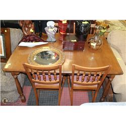 WOOD DINING TABLE WITH 3 LEAFS AND 4 DINING CHAIRS