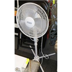 FACTO FLOOR FAN