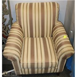 WING BACK CHAIR GREEN AND BROWN