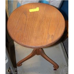 VINTAGE BEDSIDE TABLE