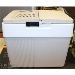 KOOLATRON P65 KORGO KOOLER 12V GREY