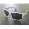 Image 1 : New Foster Grant Sunglasses / 100% Max block protection