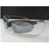 Image 1 : New Foster Grant Iron Man Sunglasses / 100% Max block protection