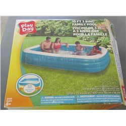10 foot 3 ring Family Pool / 117" x 70" / untested