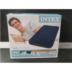 Intex Air Mattress twin / Excellent for camping or floating at the lake