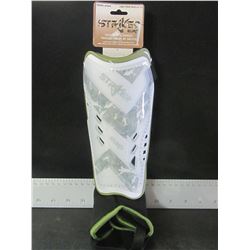 New Striker Euro Soccer Shin Guards / youth 6-12