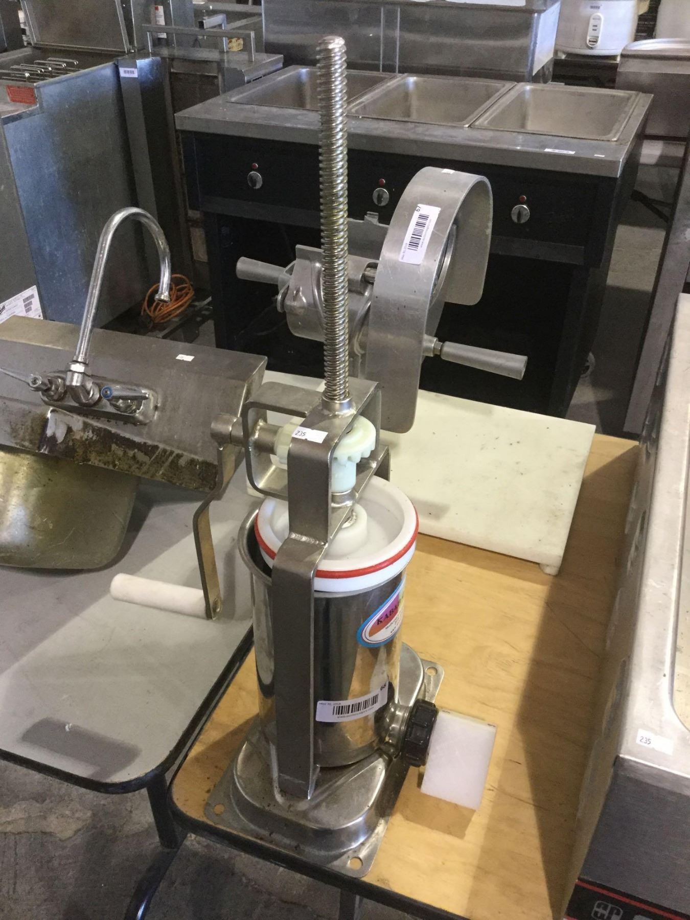 Stainless Steel hand crank sausage stuffer