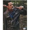 Image 1 : Jeffrey Dean Morgan The Walking Dead Signed 8x10 Photo Global GV876226