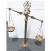 Image 1 : Decorative Balance