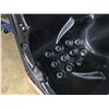 Image 2 : CAL SPAS TRANQUILITY 7' X 7' HOT TUB WITH 40 HALO SS JETS, 3 PILLOWS, 5.5 KW HEATER,
