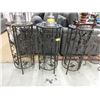 Image 1 : 3 Metal Plant Stands