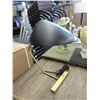 Image 1 : New Ultra Modern Table Lamp