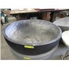 Image 1 : Round Fiberglass Patio Planter