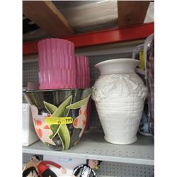 12 Assorted Plant Pots