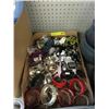 Image 1 : Box of Assorted New Fashion Jewelry
